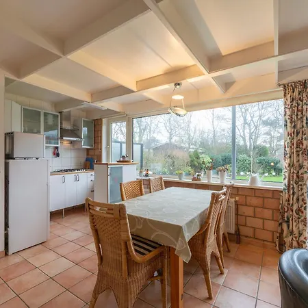 Spacious On A Quiet Park Callantsoog